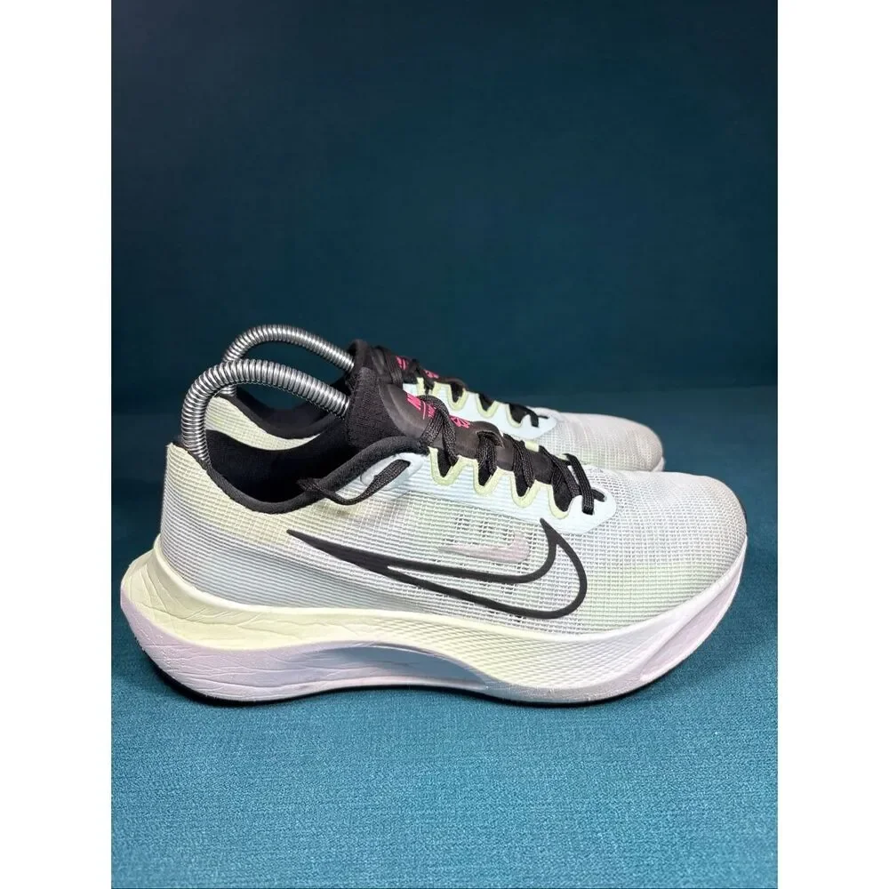 Nike Zoom Fly 5 Glacier Blue Women's Size 8 (DM8974-401)